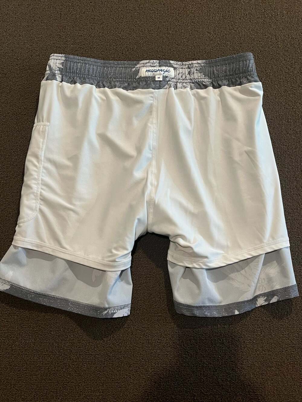 Maamgic Men's Gray and White Palm Tree Quick Dry Swim Trunks with Zipper Pockets - Picture 3 of 8